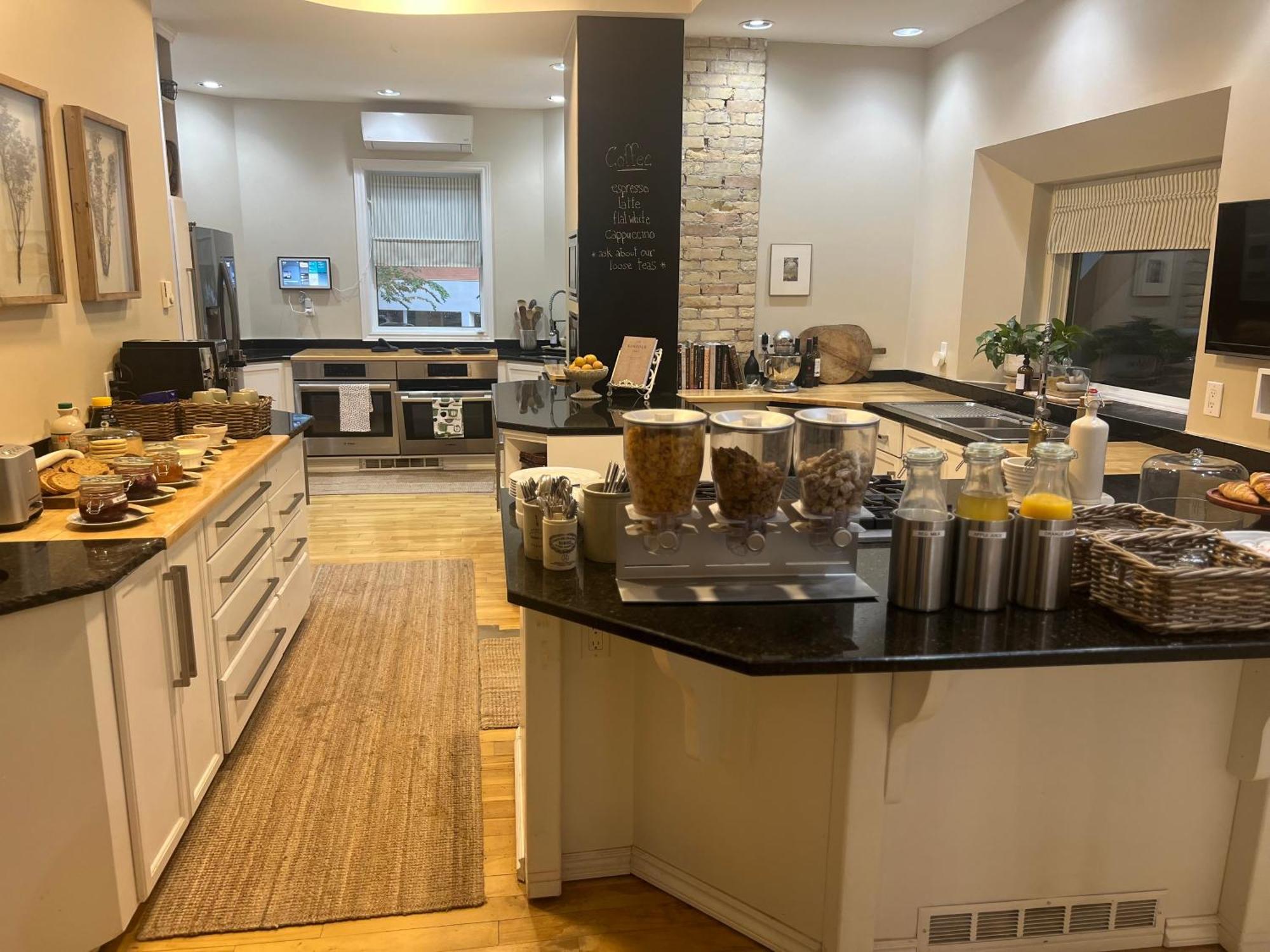 Bed and Breakfast No. 5 East Winnipeg Exteriér fotografie